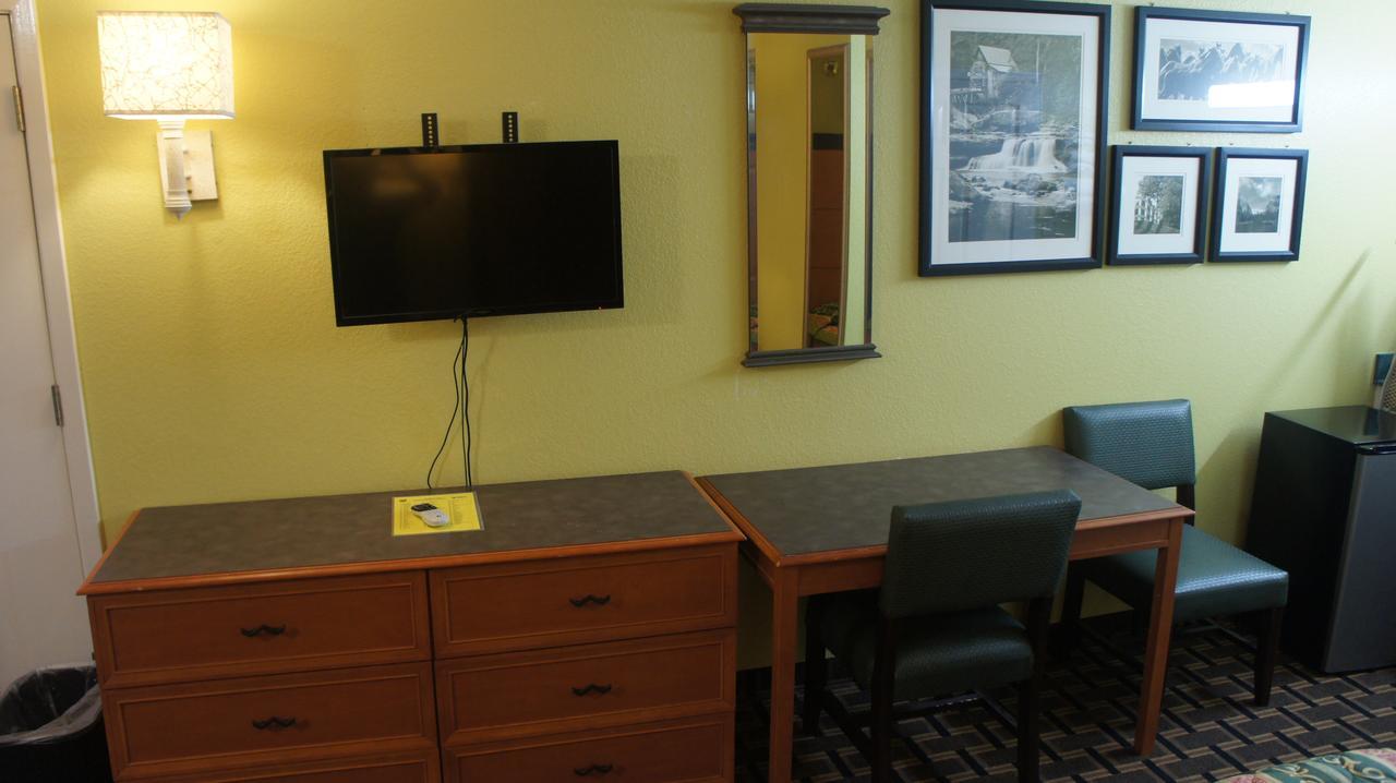 Regency Inn Taylor Dış mekan fotoğraf